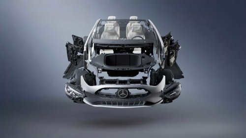 Mercedes' plan to screw car headlights solves one of modern cars' biggest problems