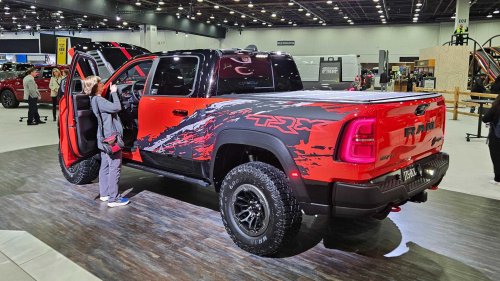 Four motors, 1,654 HP: How China's new pickup outguns the TRX