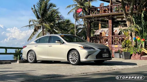 The used executive car that feels brand new for $30K