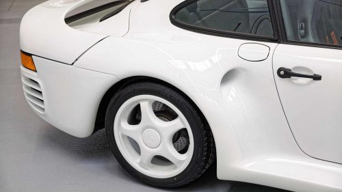 The first production car to break 500 horsepower