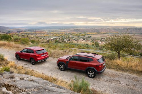 Dacia Duster Hybrid vs. MG ZS Hybrid+: Eficiencia y versatilidad ¿a buen precio?