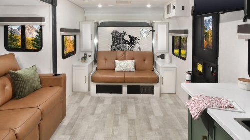 5 things RV passengers are never allowed to do on the road