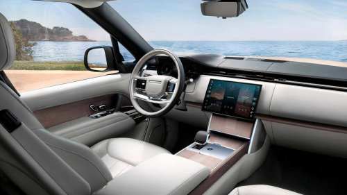 10 luxury hybrids that blend spaciousness with efficiency