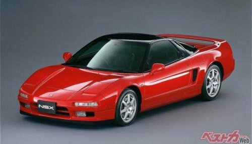 走らせられるのはオジサンだけ? 運転が難しかったあの頃のクセ強クルマ4選!