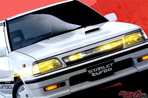 走らせられるのはオジサンだけ? 運転が難しかったあの頃のクセ強クルマ4選!