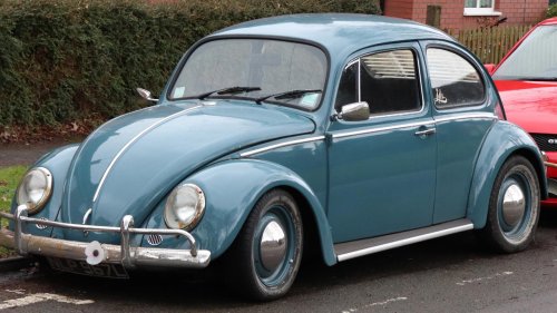 12 vintage cars that defined an entire generation