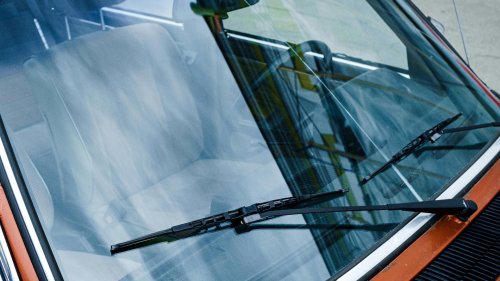 10 signs your car isn't ready for winter &amp; 10 key tips for preparing for colder weather