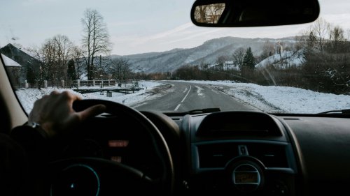 10 signs your car isn't ready for winter &amp; 10 key tips for preparing for colder weather