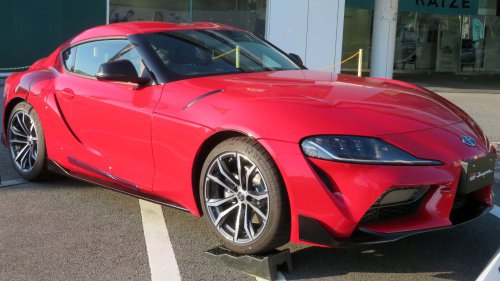 10 sports cars that look best painted red &amp; 10 that look terrible