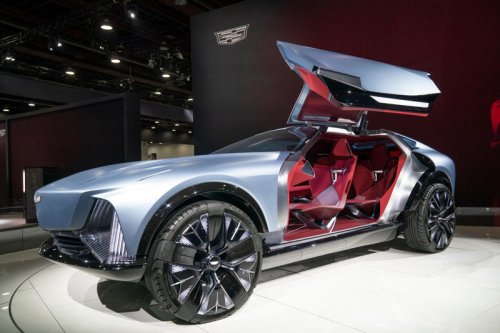 Cadillac, Bentley, Ferrari, Cadillac, Bentley, Ferrari take top design awards