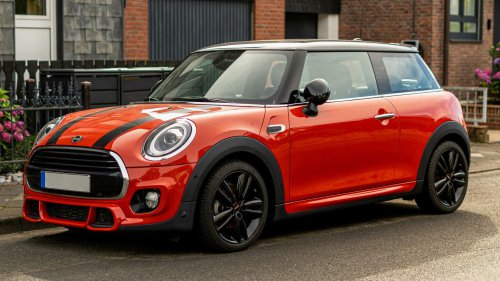 10 cars that are horrendously boring to drive &amp; 10 that are super fun