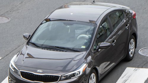 10 cars that are horrendously boring to drive &amp; 10 that are super fun