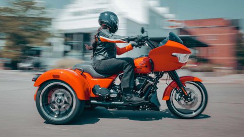 10 reliable touring motorcycles for long-distance rides