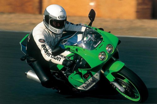 カワサキ「ZXR400（ZX400H）」（1989年）｜活き活きと回るエンジンにハードな足まわりを組み合わせレプリカ度を高めて登場