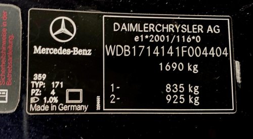 Robó un coche y le cambió la matrícula, pero la policía de Madrid lo descubrió por este detalle que pocos conocen: puede salvar tu vehículo