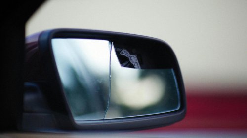 10 reasons drivers prefer professional car washes &amp; 10 reasons they hate them