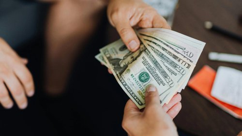 10 reasons drivers prefer professional car washes &amp; 10 reasons they hate them