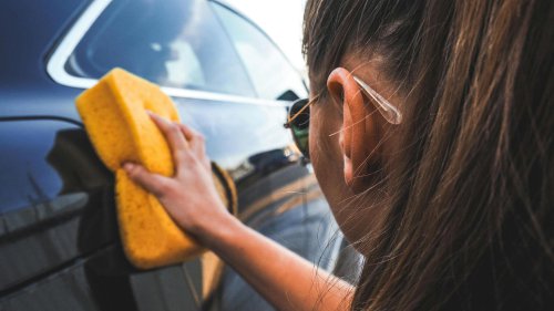 10 reasons drivers prefer professional car washes &amp; 10 reasons they hate them