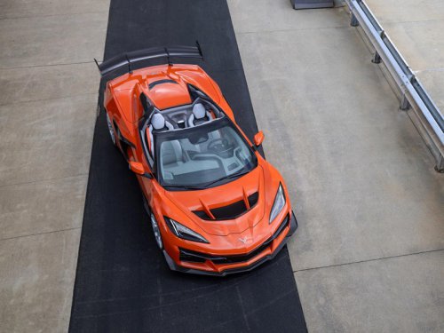 外車オープンカーおすすめ21選。2人乗り・4人乗りの高級オープンカーを紹介