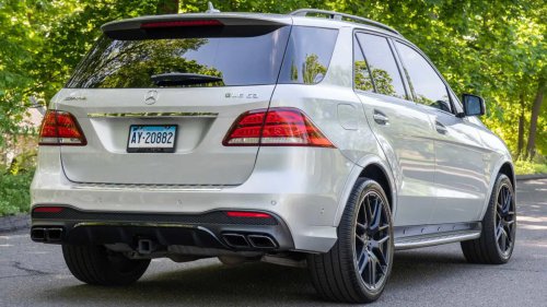 10 performance SUVs that depreciated into the realm of affordability