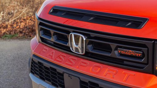 Toyota 4Runner TRD Pro vs Honda Passport TrailSport comparison