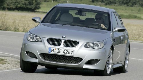 8 cars that still succeeded, despite having one huge flaw each