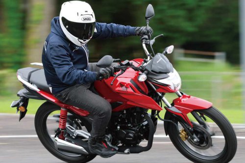 コスパ最強のオールラウンダー! CBF125Rで広がるバイクライフ