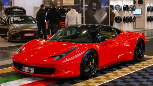 9 Italian performance machines that sounded unlike anything else on the road