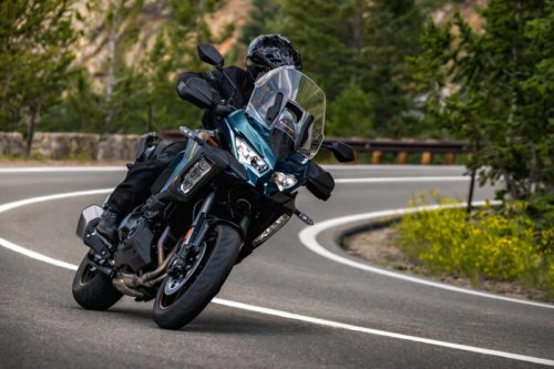 ツーリングの安心感が段違い! 燃料タンクが大きいバイクを国内4メーカーで調べてみた【最大容量】