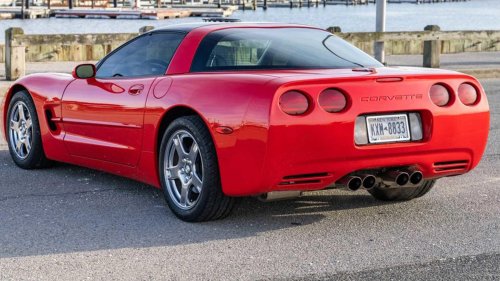 Chevy sports cars: performance, pricing, &amp; fuel economy