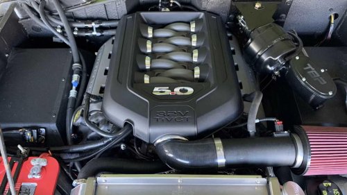 The 8 naturally aspirated performance cars that you can still buy new