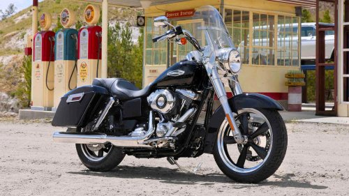 10 motorcycle habits only long-distance riders truly understand
