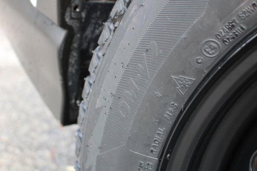 Bridgestone Blizzak DM-V2 winter tire review: Still the standard