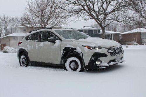 Bridgestone Blizzak DM-V2 winter tire review: Still the standard