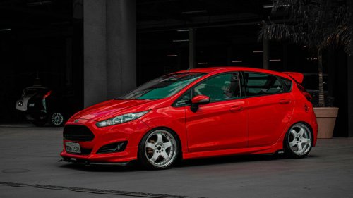 20 cars that surprised people with their performance