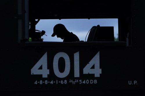 When will massive Big Boy locomotive begin coast-to-coast tour? CEO hints at timeline