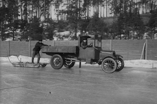 世界初の自動車用冬タイヤを開発した欧州の老舗、ノキアンタイヤのサマータイヤが熱い!