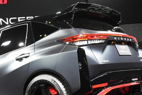 日産「オーラNISMO RS コンセプト」初公開! 1.5リッターターボ×e-POWERで最強のパワーウェイトレシオ実現! 「R32型GT-R」の“伝説的ホイール”装着した「スポーツモデル」の狙いとは!