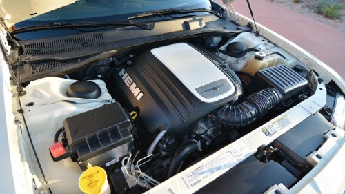 9 of the greatest engines ever stuffed into Mopar muscle cars
