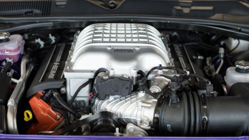 This police car went head-to-head with a 700-hp Dodge Hellcat