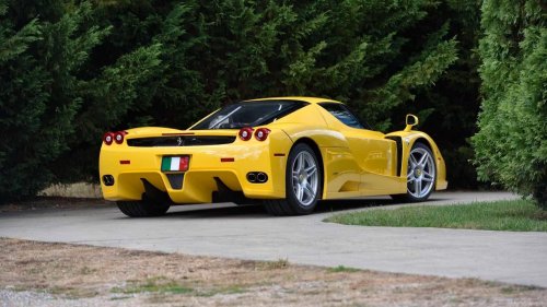 10 analog supercars that keep climbing in value
