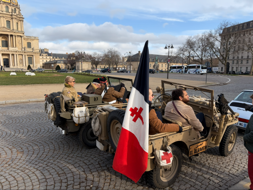 Check out all the cool cars of La Traversee de Paris