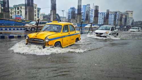 Traffic jams can't always be avoided and here are 20 reasons why