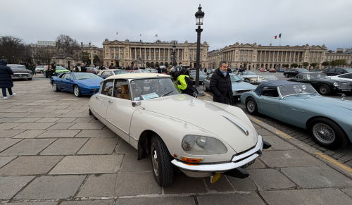 Check out all the cool cars of La Traversee de Paris