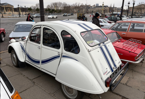 Check out all the cool cars of La Traversee de Paris