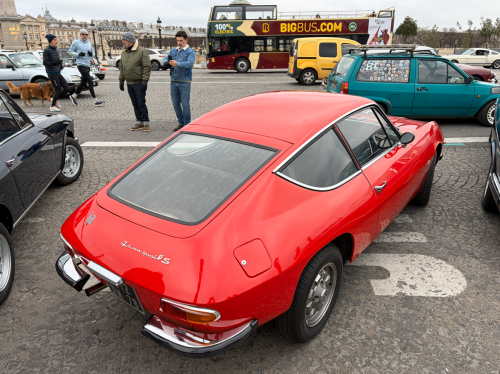 Check out all the cool cars of La Traversee de Paris