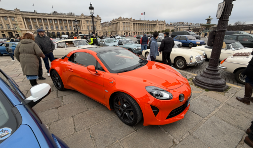 Check out all the cool cars of La Traversee de Paris