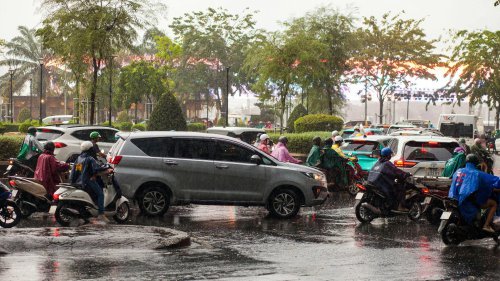 Traffic jams can't always be avoided and here are 20 reasons why