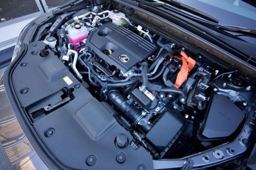 日本車PHEVはメーカーごとの個性が満載! 日本で買えるクルマを一挙紹介