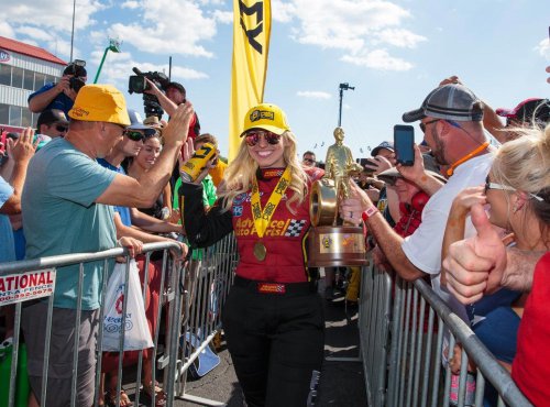 Fantastic photos of auto racing icons and sisters Courtney, Ashley and Brittany Force